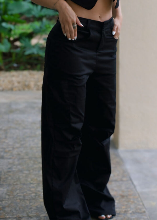 Dalila Pant - Image 2